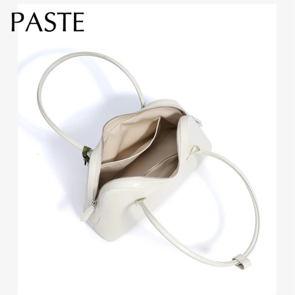Isobela Bloom Charm Shoulder Bag - Cream White
