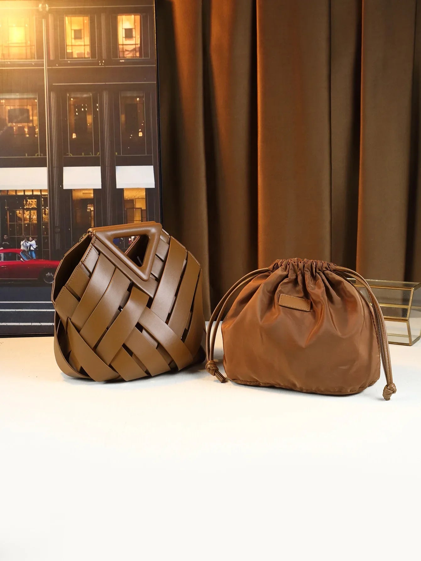 Aria Weave Sphere Clutch - Mocha Brown
