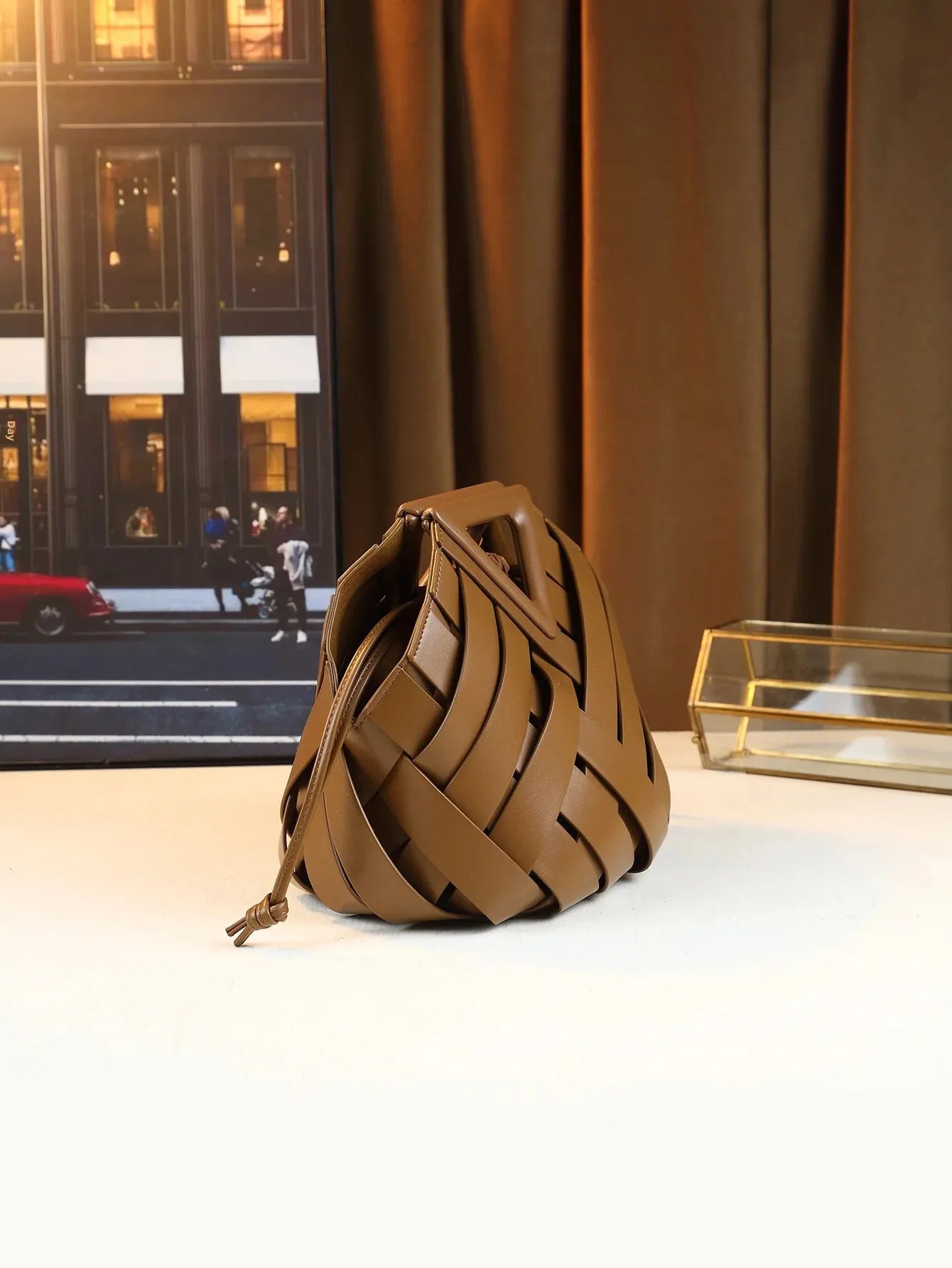 Aria Weave Sphere Clutch - Mocha Brown