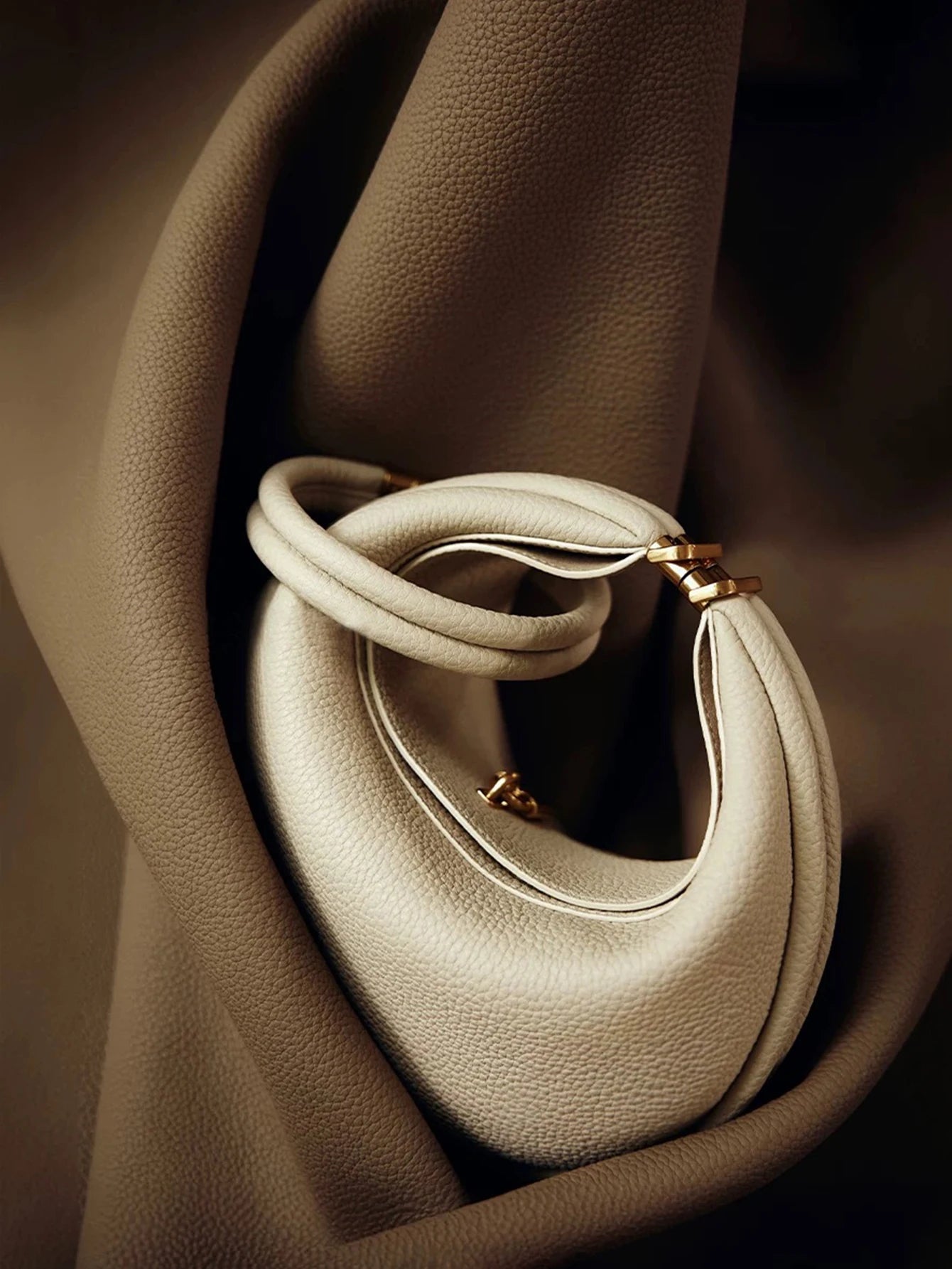 Cloud Halo Crescent Bag - Ivory Cream